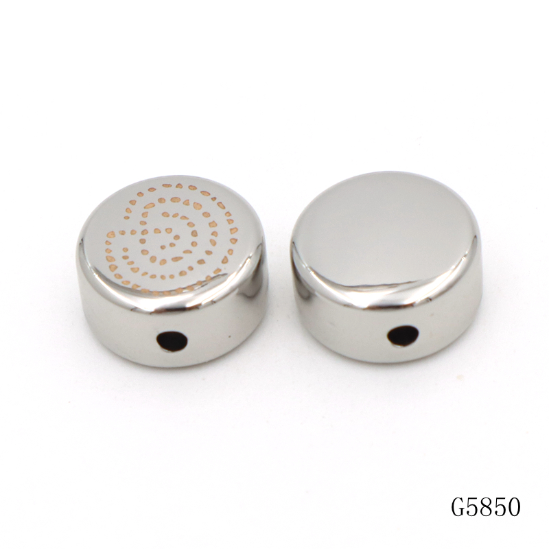 12mm Zinc Alloy Metal Flat Round Beads With Black Laser Logo For Bracelet