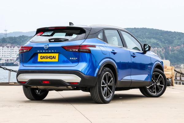 2023 Nissan Qashqai 5-seater 1.3T 2.0L CVT 2wd SUV Gasoline Car with Minimum Grand Clearance of 20°-25°