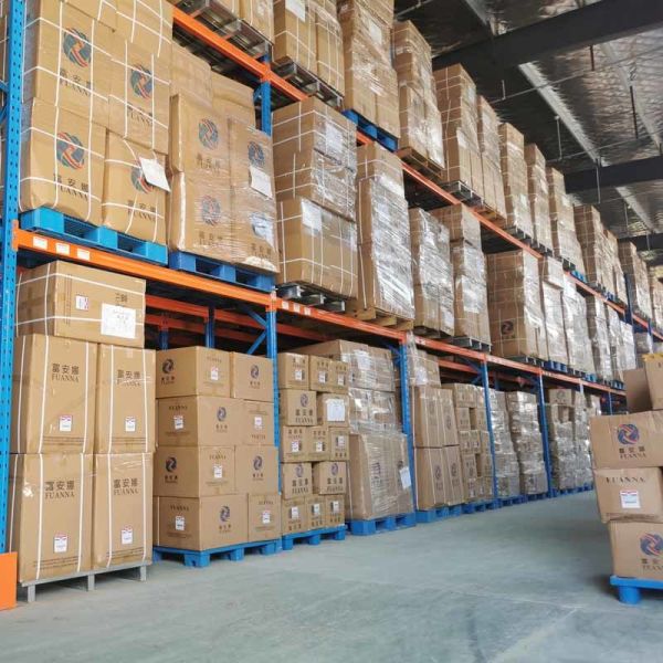 Steel Pallet Racking Warehouse Storage Racks Weight Capacity 1000kg-3000kg