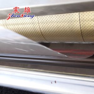 Machine de perforation automatique de film avec chauffage à l'huile/électrique pour des formes de trous personnalisées et une large gamme de formats