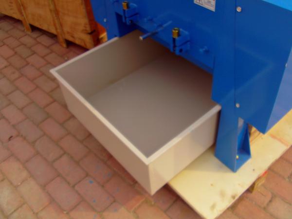 200-600KG/H Cow Bone Grinder Essential for Fruit Processing Plant Operations