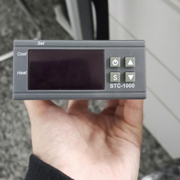Good price  thermostat STC 1000 Digital Temperature Controller for Incubator 12V 24V AC 110-220V 10A