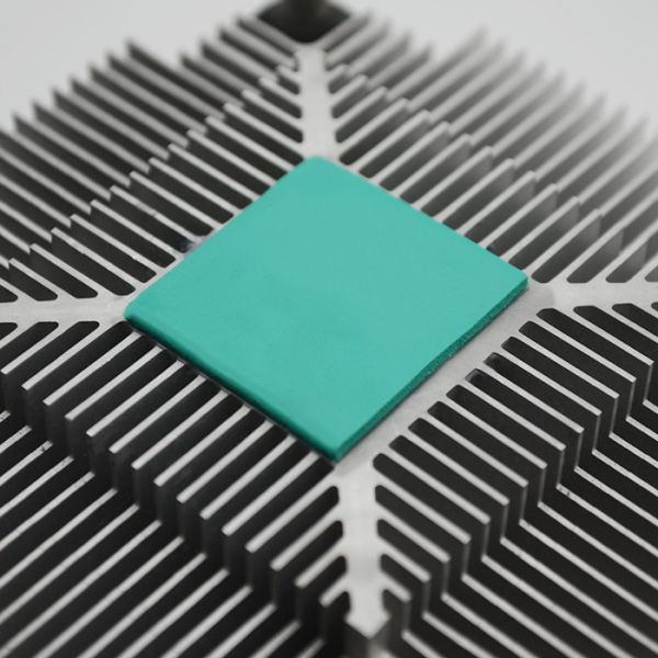 Изготовленная ультрамягкая 35 береговая теплопроводящая подставка для ИТ-инфраструктуры