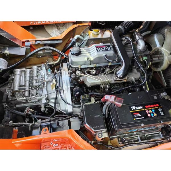 Подержанные вилочные погрузчики Toyota 30