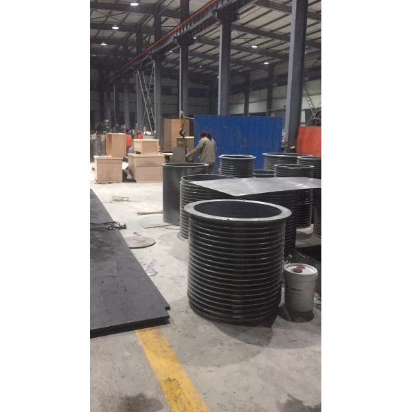 Slot / Hole Type Pressure Screen Basket Rotary Drum Sieve Stainless Steel 304 / 316L Material