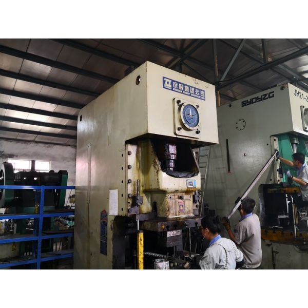 OEM Precision Power Sprayed Brass Deep Drawn Metal Stamping Hub