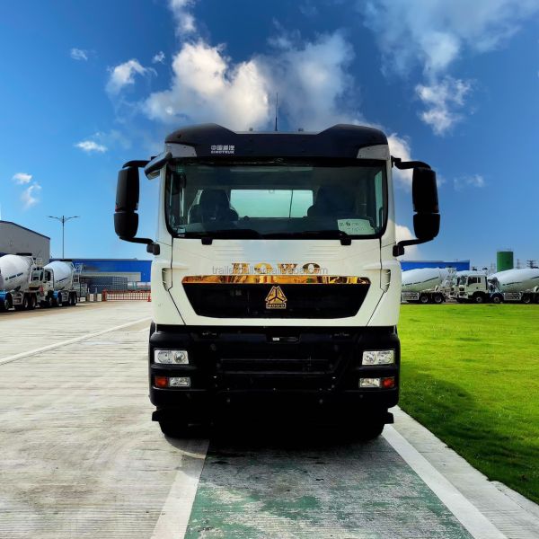 Sinotruk HOWO TX Series 350HP Mobile Concrete Mixer Truck 10cbm For Heavy Duty Truck Chassis