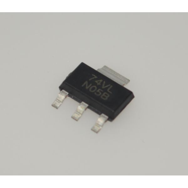 LM1117IMPX-3.3 3.3V Fixed Output 800mA LDO Regulator Low Dropout (1.2V) High Accuracy (±2%) Thermal and Current Protection SOT-223 Package Stable with Ceramic Capacitors