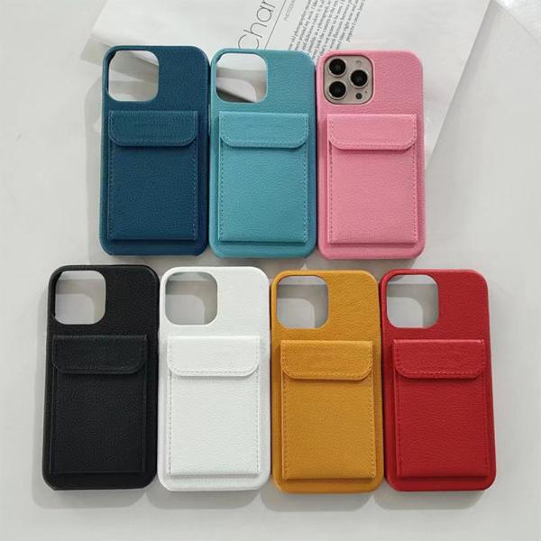 Handcrafted Leather Card Holder Phone Case with Shockproof Feature and Luxury Design