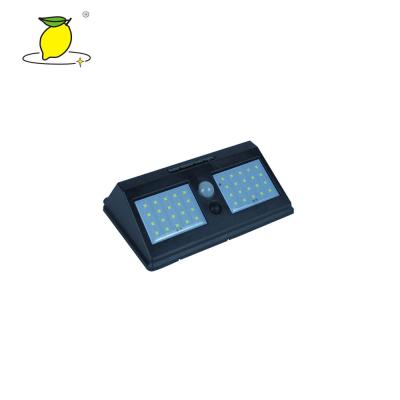 A parede exterior impermeável do sensor de movimento IP65 ilumina solar posto para o parque quadrado