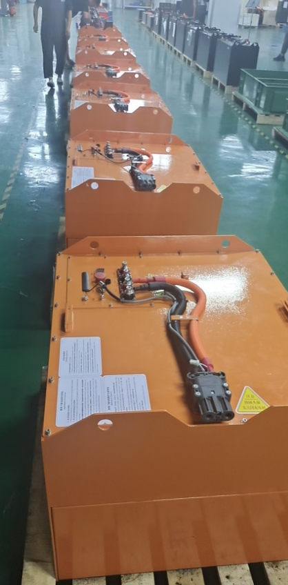 Customize 51.2V 690Ah Forklift Traction Battery LAKER Lead-Acid To Lithium Conversion
