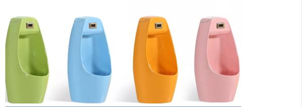 Multi Color Men Urinal Toilet Bowl 740X390X250mm Ceramic Water Saving