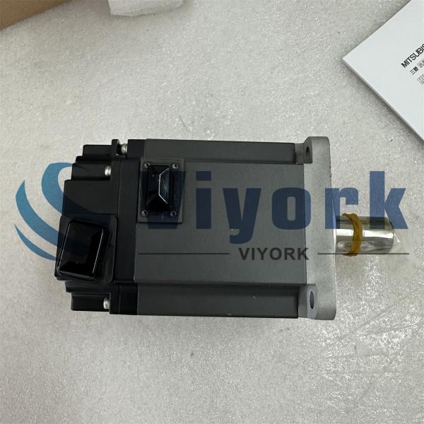 HF-KE73KW1-S100 Mitsubishi AC SERVO MOTOR 750W 3000RPM 106V 5.2A  NEW