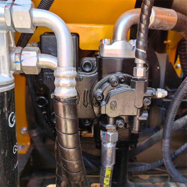 Полный гидравлический использованные экскаваторы Sany Sy125 Торговец землеустроительным оборудованием