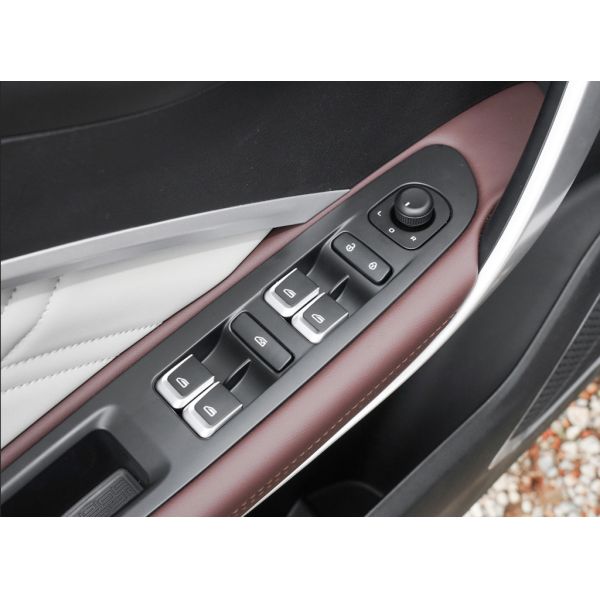 Автомобили 1.5T 181HP L4 6 топлива MPV усаживают высокоскоростной новый корабль командировки автомобилей