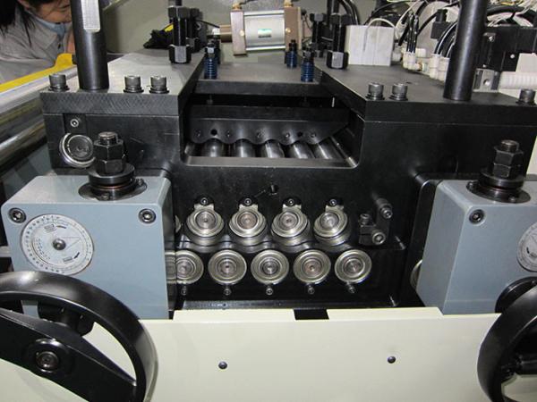 Hardware Terminal Strip Steel Coil Uncoiler , Automatic Molding Processing NC Feeder