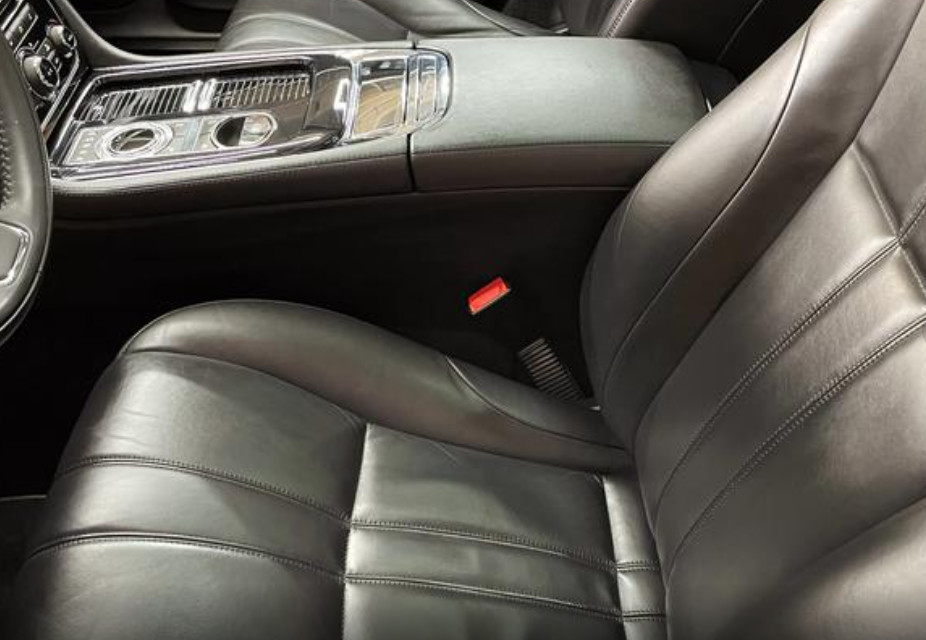 Jaguar XJ 2013 XJL 3.0 SC Панорамный бизнес-выпуск Большой автомобиль Бензин 3.0T 340HP V6 8-ступенчатый Ручной