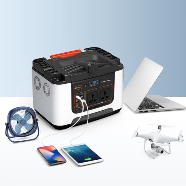 700W Portable Power Station with 648Wh Capacity for 10 Devices - Emergency Power Supply and Portable Generator