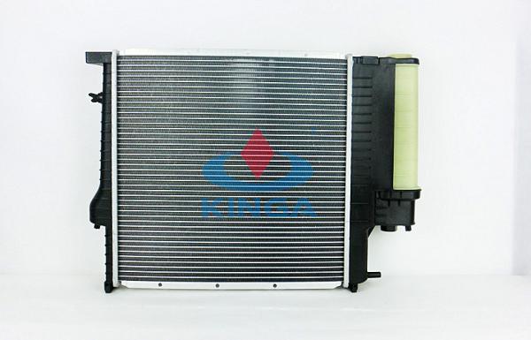 Heat Exchanger Auto Car BMW Radiator Replacement For 316 / 318 / 320 / 325 ' 90