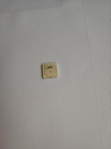 2.4-2.48GHz Directional Bluetooth Antenna , BT Antenna Ceramic Customized