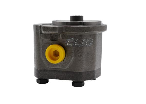 ELIC SK55 SK60-8 hydraulic charge pump pilot pump gear pump AP2D18