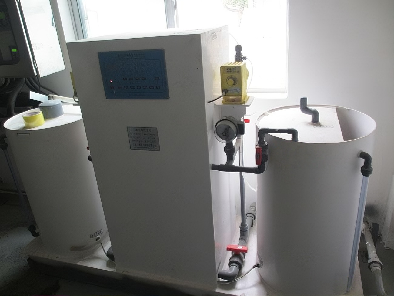 Système de générateur de dioxyde de chlore 220V pour le traitement des eaux usées, machine à dioxyde de chlore