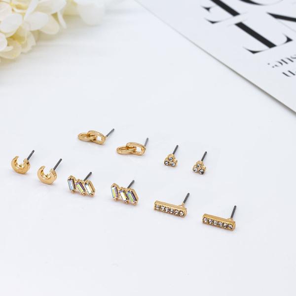 Geometry Moon Ear Stud Gold 5 Pairs Per Set With Shiny Zircons