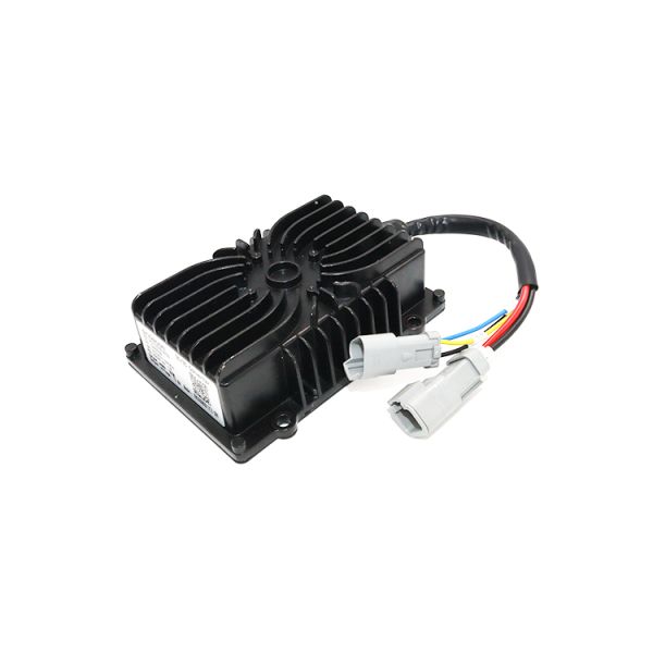 Forklift DC-DC Converter with Full-dimensional Data Monitoring, IP65 Protection, and 32-72V Ultra-wide Input Range