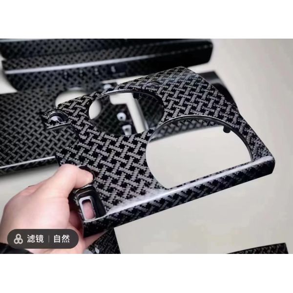 2018 Cullinan Rolls Royce Kit de carrocería de fibra de carbono seco Panel interior de recorte del centro