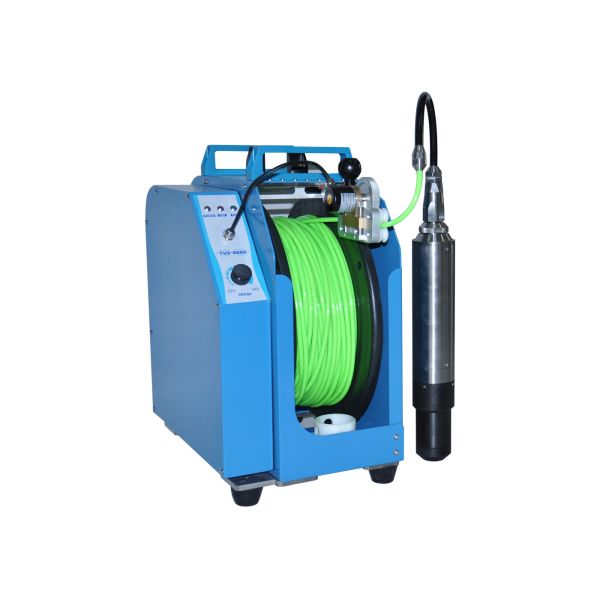 Точный осмотр трубы звуколокации измерения с зондом звуколокации, катушкой кабел