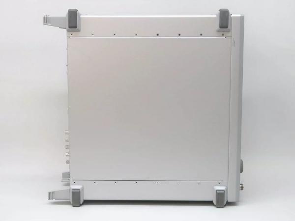100 kHz–6 GHz Analog Signal Generator Anritsu MG3740A –140 dBc/Hz Phase Noise Fast 600 µs List Switching