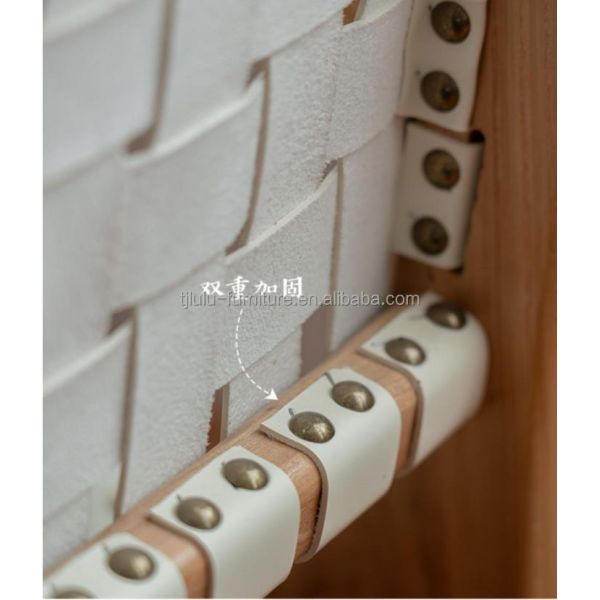 Hotel Nordic Design Solid Ash Wood Horse Saddle Leather Woven Seat Stackable Dining Chair for Modern Cafe and Restaurant