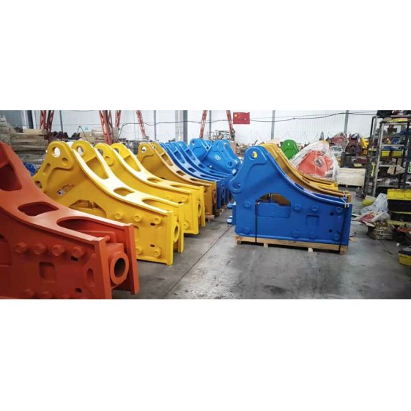 Желтый экскаватор Q235B установил машину молотка зубил молотка 120mm гидравлическую