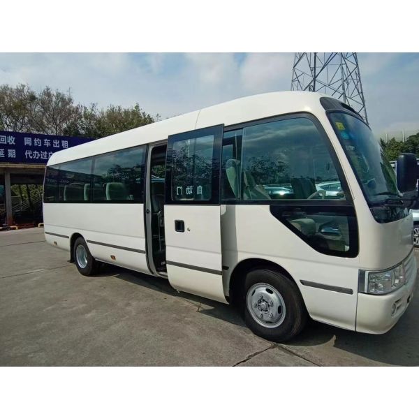 Used 26 Seats 28 Seats 30 Seats Coaster Bus Fuel Type Diesel Seat Capacity 16-35 Seats