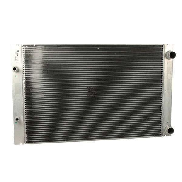 Radiateur Audi A8 4E0121251G Pièce du système de refroidissement en aluminium