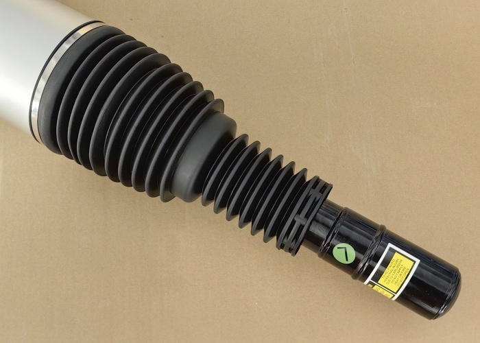 Front Left  Air Shock Strut  LR038803 For Range Rover Sport L405 L494