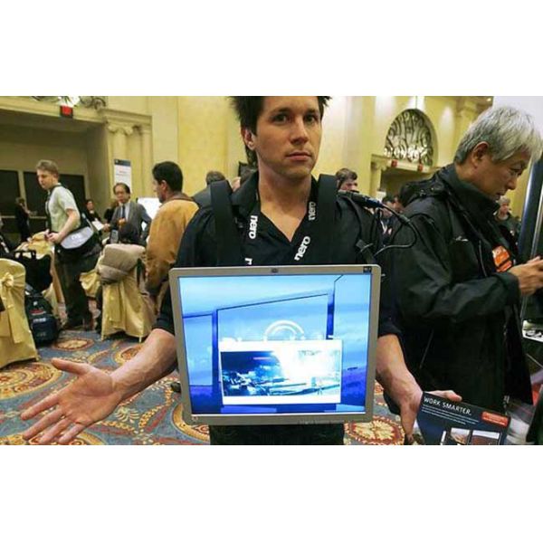 Commercial LCD Display 1000 Nits Wearable Digital Signage TV Backpacks For Street Promotion