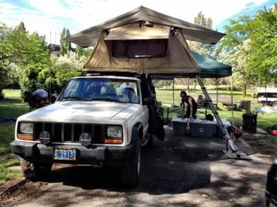 Family Travel Off Road Roof Top Tent Tear Resistant With High Density Foam Mattress