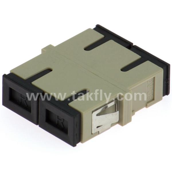 Adaptateur de câble en fibre optique personnalisable SC APC/UPC Simplex/Duplex pour le centre de données FTTH Multicore