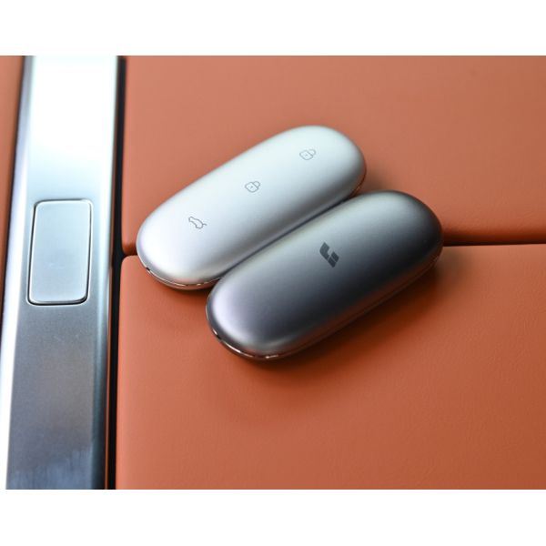 Горяч-надувательство электрический LI 18 2023 мест SUV мотора 4 WD 6 HP 2 расширенного диапазона 154 воздуха