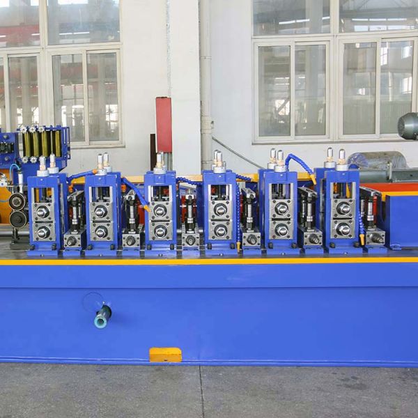 Nanyang Carbon Steel ERW Pipe Making Machine for Energy Supply Pipe 23t/h in Chemical Equipment Pipe Manufacturing Line
