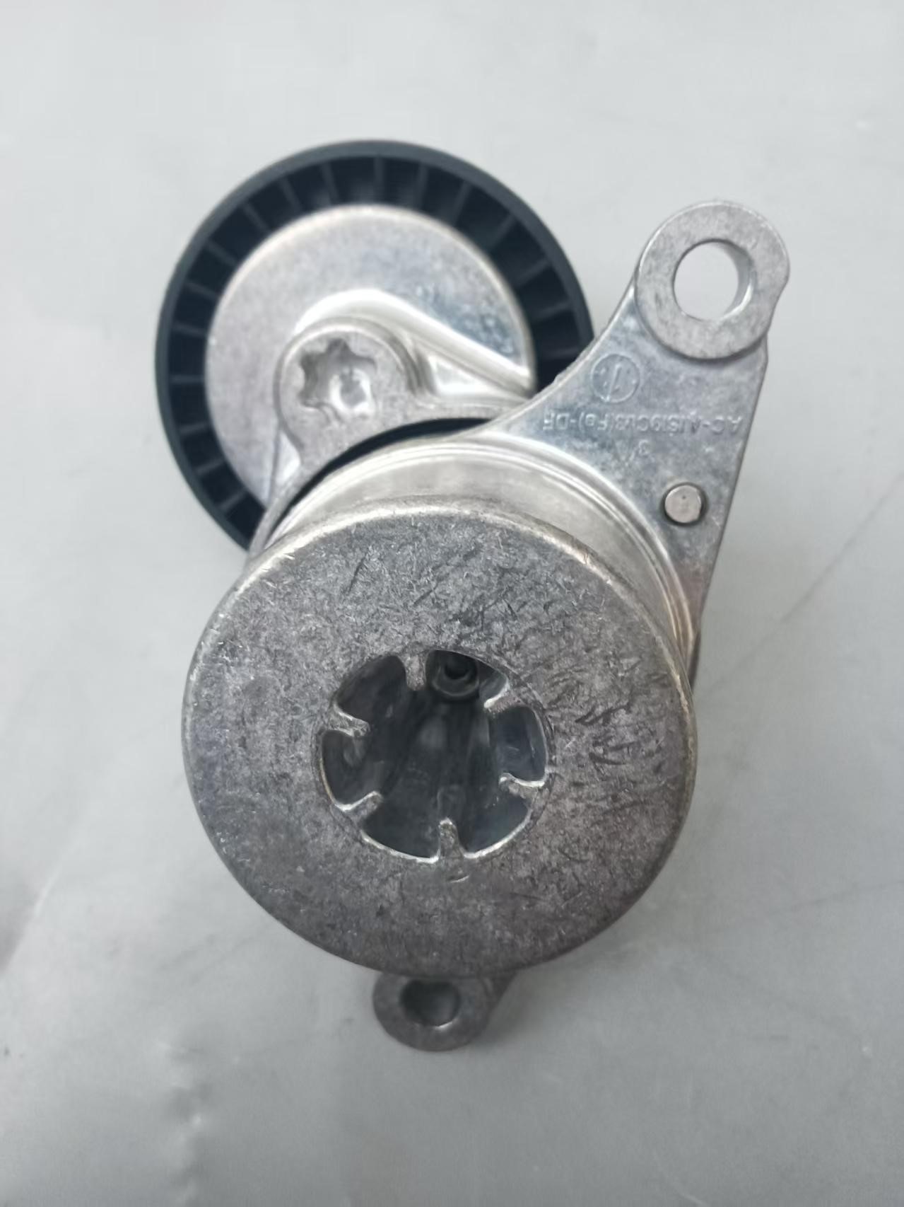 High quality Belt Tensioner 1772003400 for Mercedes Benz GLC