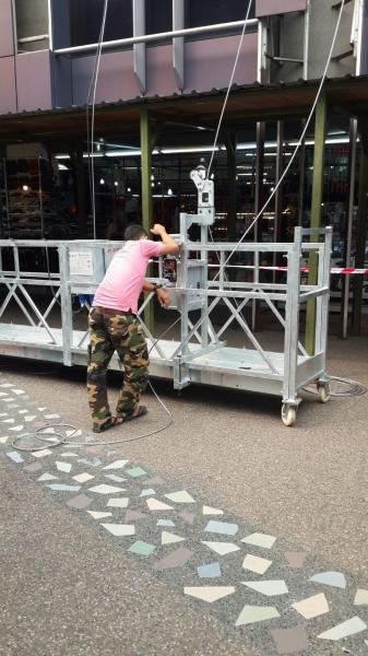 Manufacturer100% copper gearing Steel structure 415v curtain wall cleaning / maintenance suspended work platform