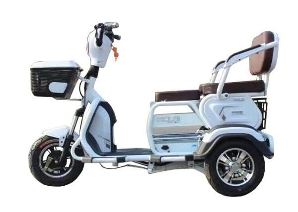 20AH Battery Electric Three Wheel Motorcycle , Cargo Moped White Plastic Body