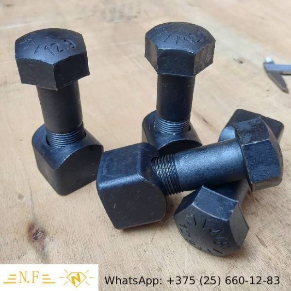 M12 X 40mm Wheeled Excavator Countersunk Plough Bolts And Nut 800 762