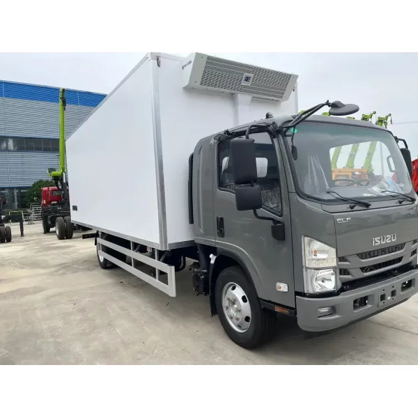 18t Isuzu Refrigerated Truck for Efficient Seafood Shipping 18t Isuzu 4X2 Refrigerated Truck Seafood Transport Truck Insulated Truck Fresh Meat Transport Truck