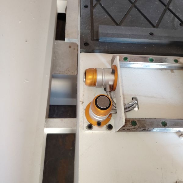Automatic Thickness Measurement Wood Boring Machine CNC Drilling And Milling Center