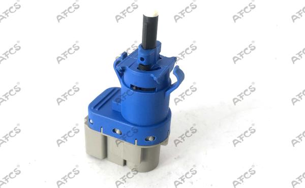 6G5T-9G854-AA 8T4T9G854AA 1240755 Interruptor de luz de freio para Ford Focus Mazda