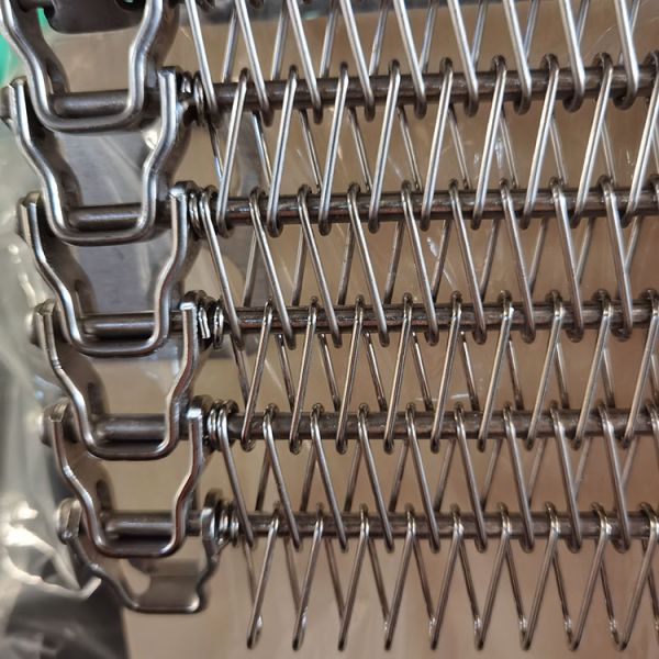 304 Stainless Steel Spiral Metal Wire Mesh Conveyor Belt for Quick-freeze Cooling Tower