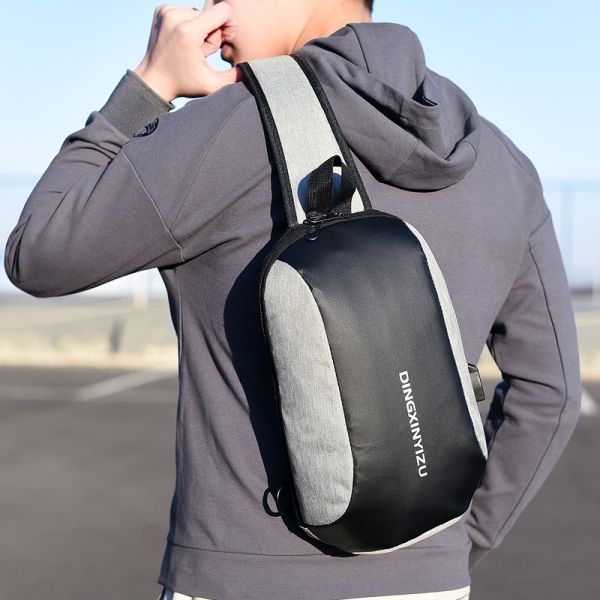 4.2L Black Nylon Sling Bag ODM Sling Chest Crossbody Bag Multifunction Waterproof